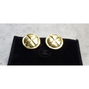 Pair Of Chanel Clip-on Earrings Years 70