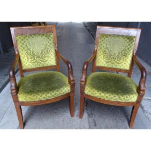 Paire De Fauteuils Au Dauphin En Acajou Empire