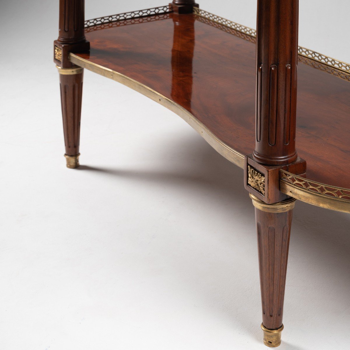 Mahogany Dessert Console Louis XVI Period-photo-1