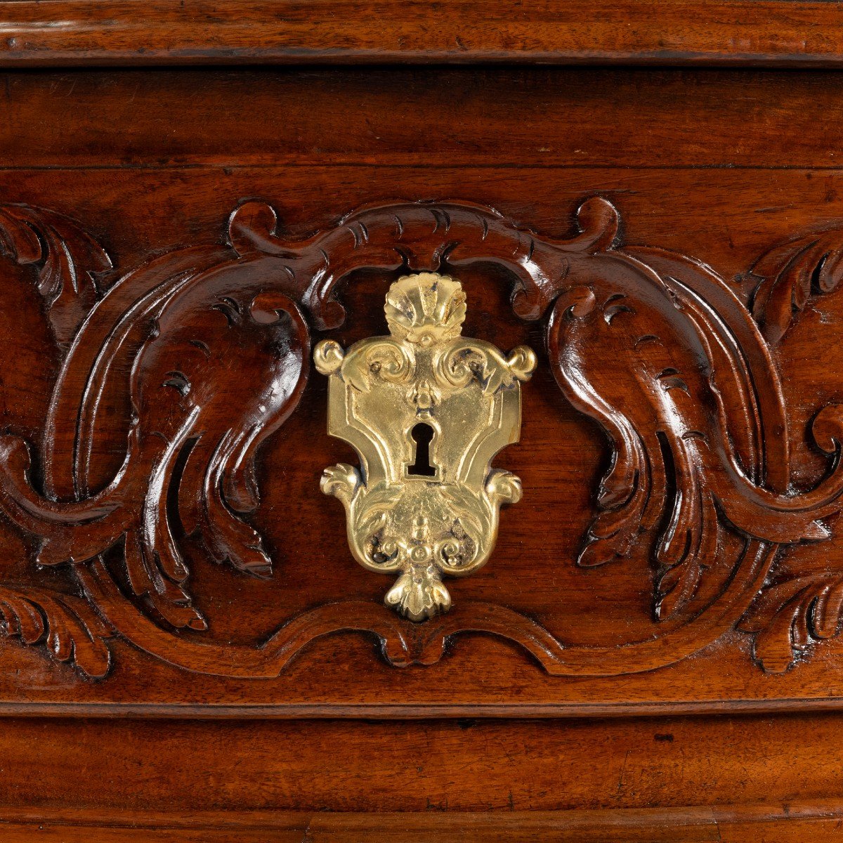 Provencal Chest Of Drawers In Walnut Eighteenth Century-photo-5