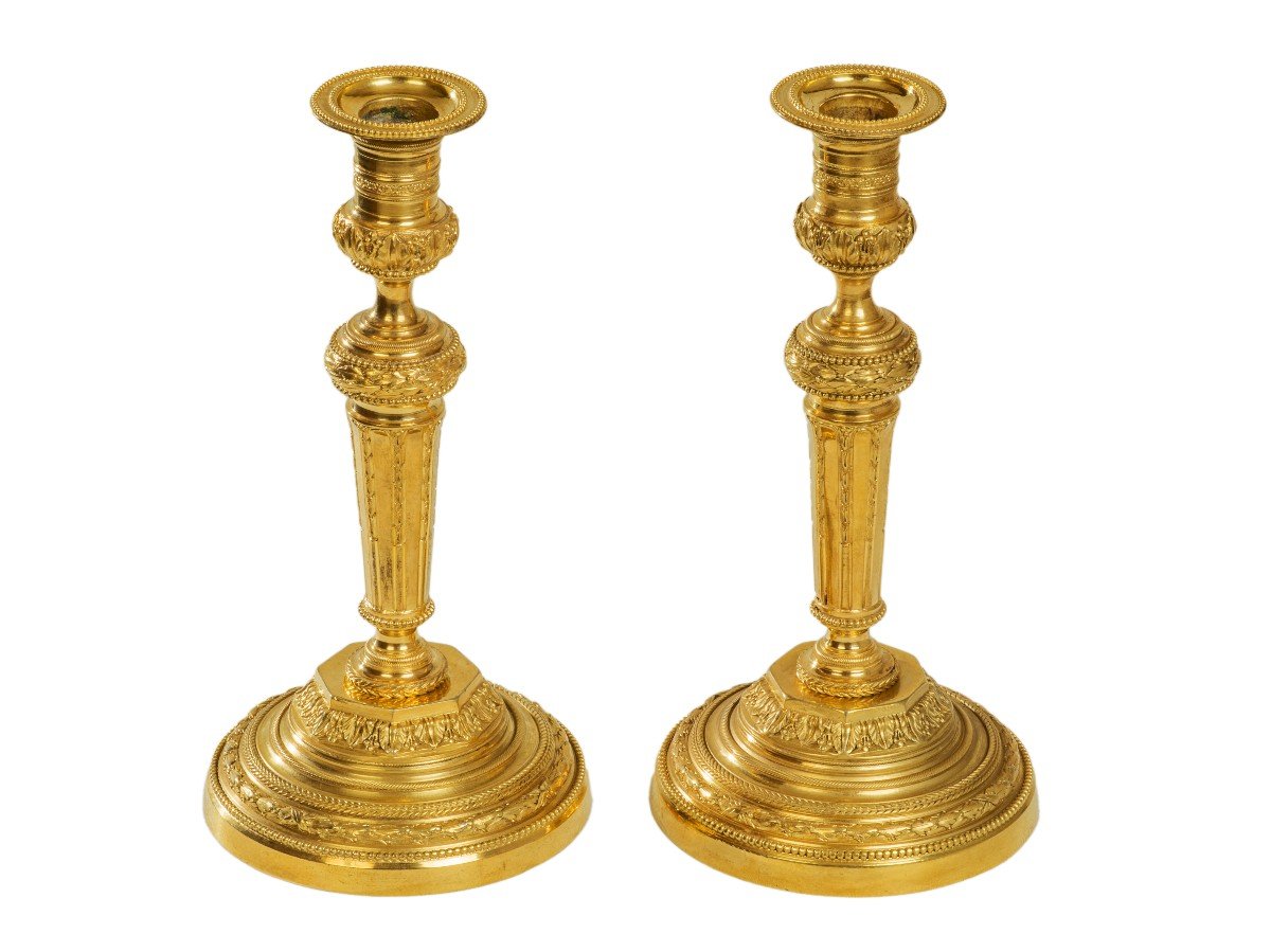 Pair Of Louis XVI Period Gilt Bronze Candlesticks-photo-8