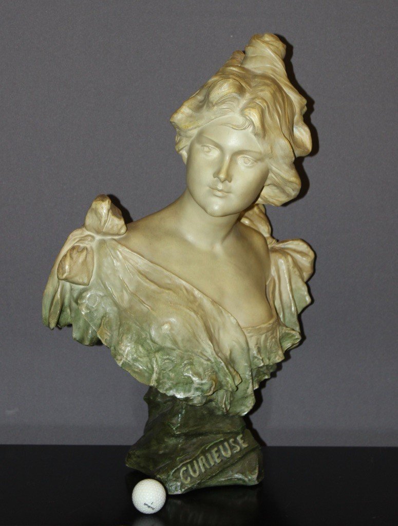 Sculpture Art Nouveau De Jeune Femme Titrée Curieuse Par Madrassi-photo-2