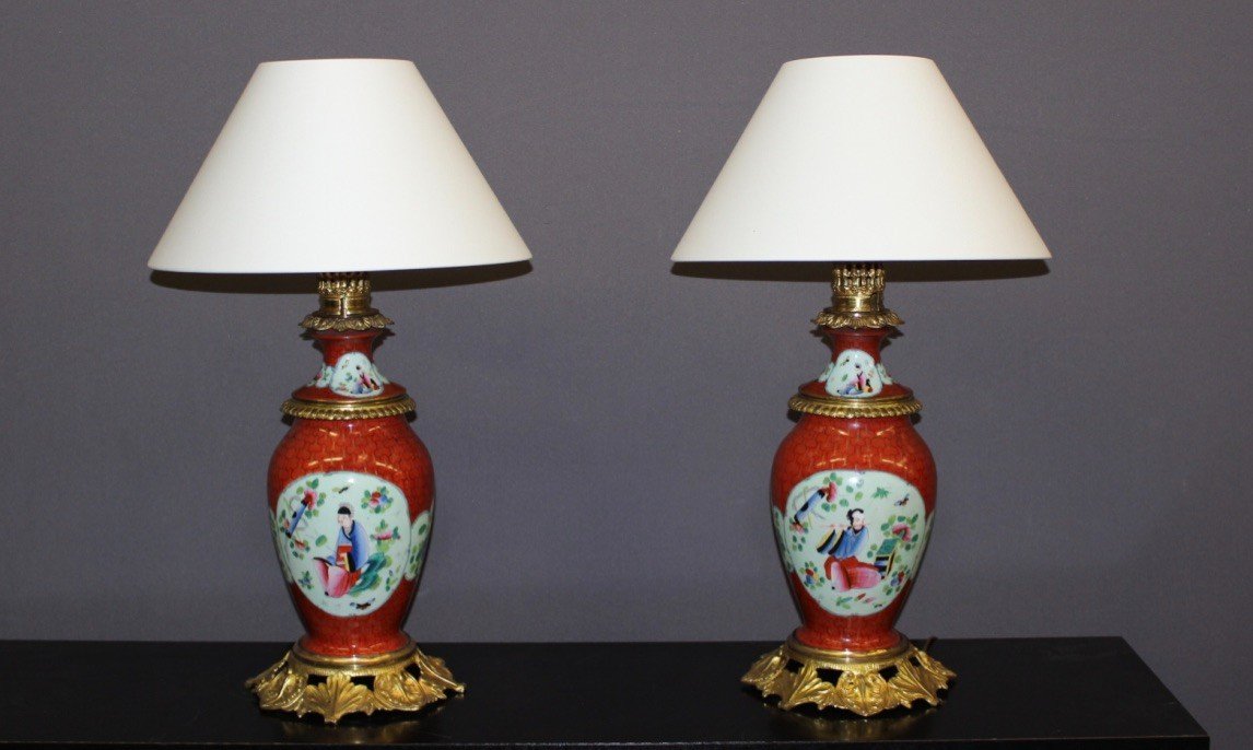 Pair Of Porcelain Lamps With Chinese Decor And Gilt Bronze Mount End XIX