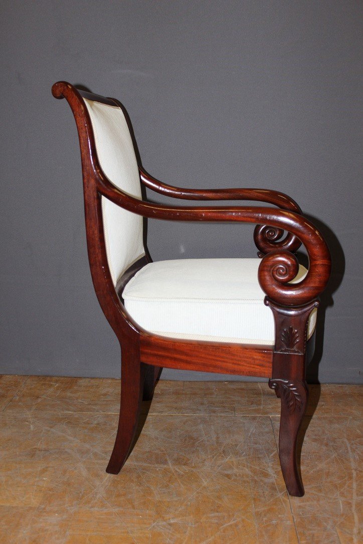 Pair Of Louis Philippe Period Armchairs With Mahogany Crosses XIX-photo-3