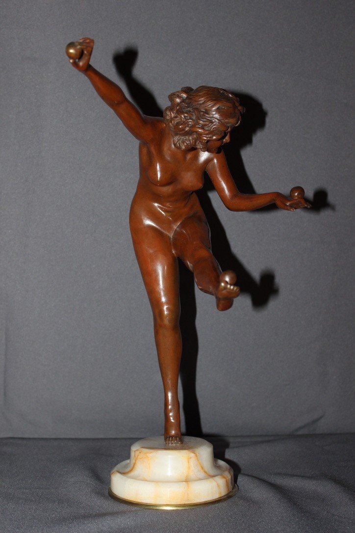 Bronze, Juggling Woman By Claire Colinet Around 1900-photo-2