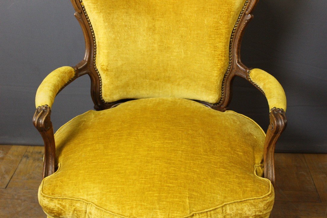 Large Fauteuil d'époque Louis XV En Noyer XVIII-photo-3