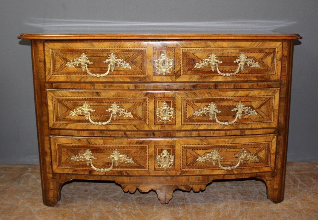 Louis XIV Chest Of Drawers In 18th Century Marquetry