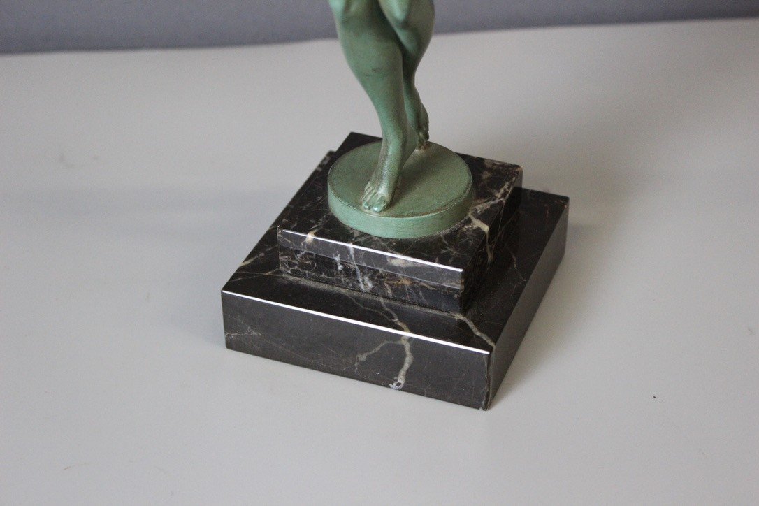 Art Deco Sculpture Young Woman With Doves Circa 1930-photo-3