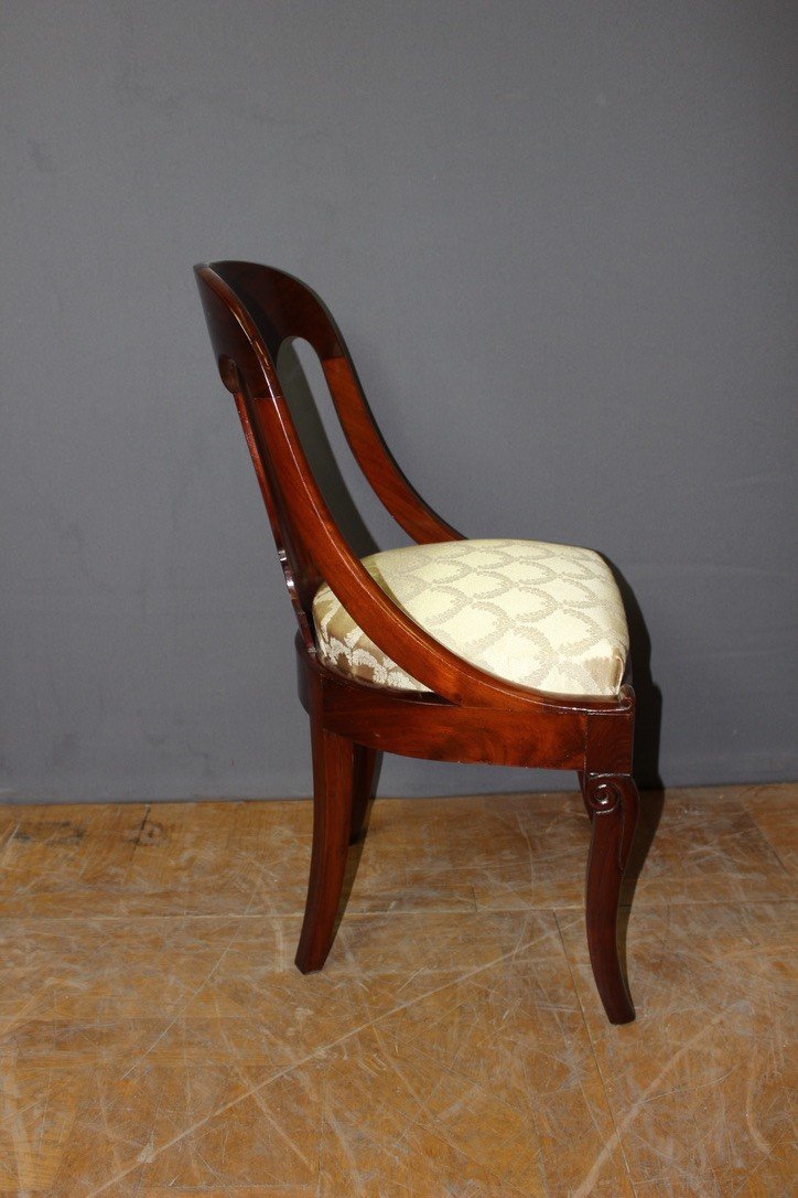 Set Of Four 19th Century Mahogany Gondola Chairs -photo-4