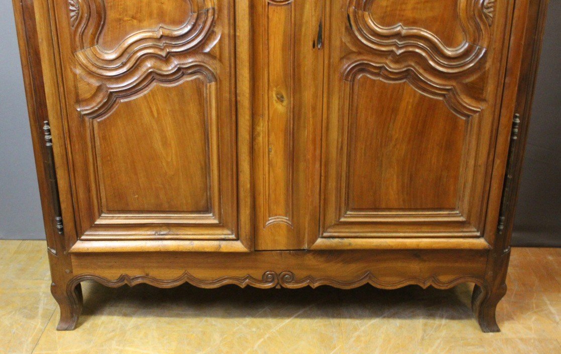 Louis XV Wedding Armoire In Walnut 18th Century -photo-2