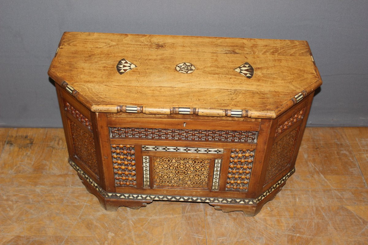 North African Chest, Early 20th Century-photo-2