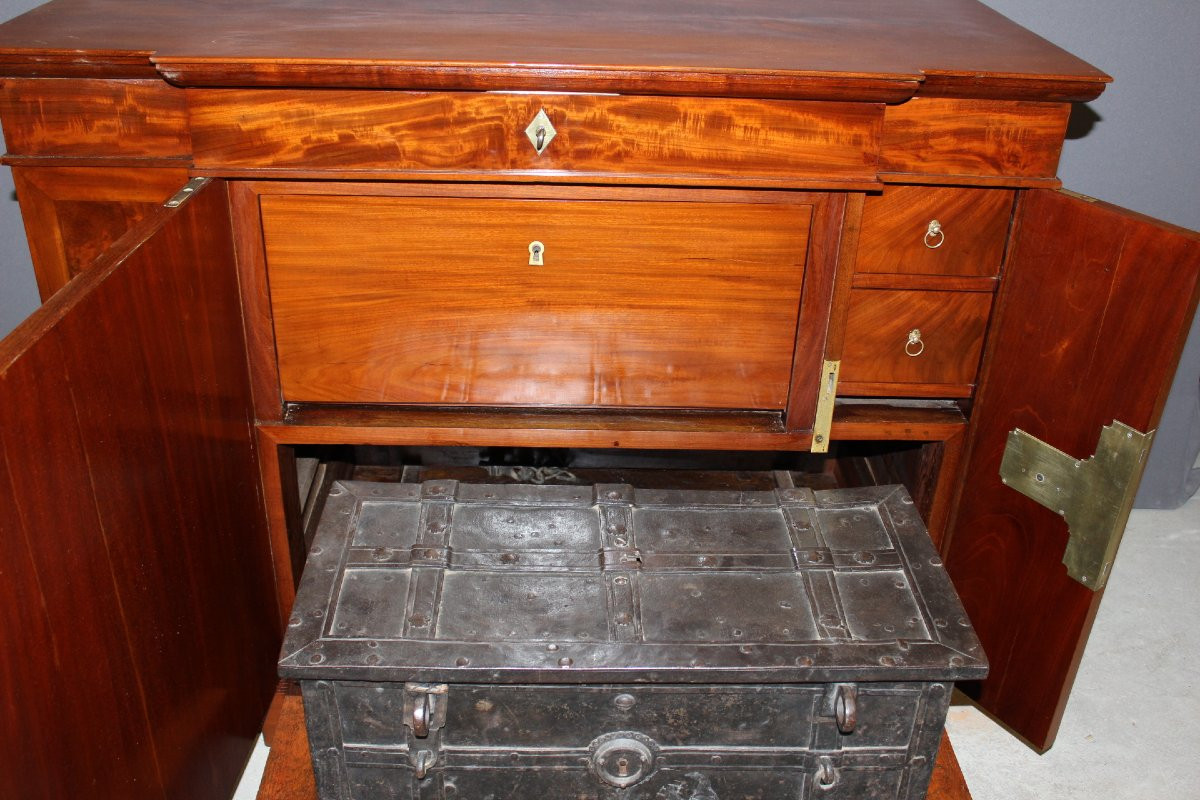 19th Century Corsair Safe In Mahogany-photo-4