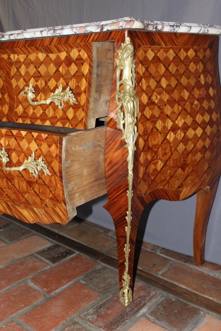 Louis XV Style Commode In Cube Marquetry-photo-6