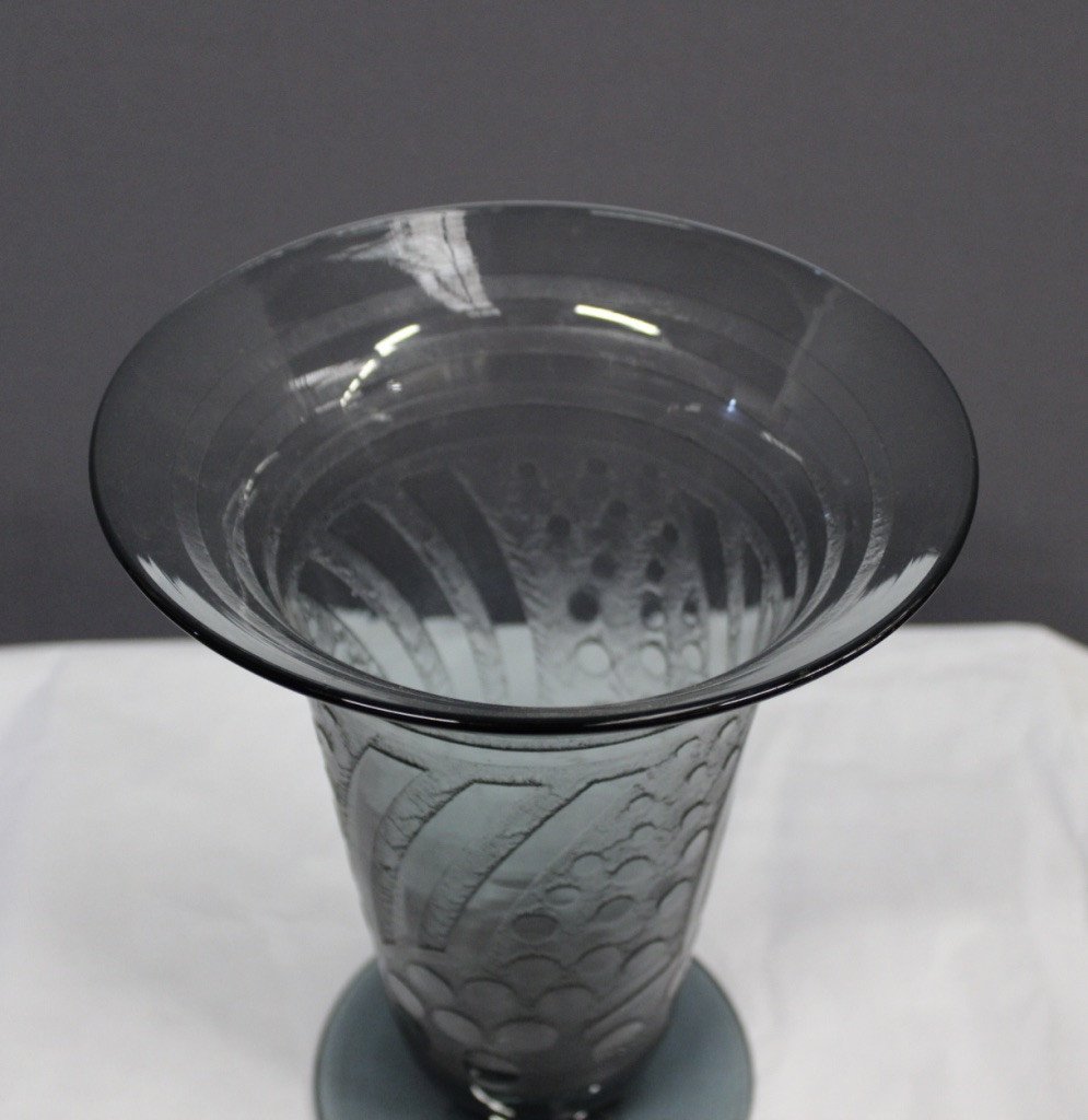 Blue Art Deco Vase Cleared With Acid-photo-2