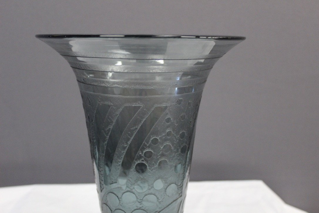 Blue Art Deco Vase Cleared With Acid-photo-4