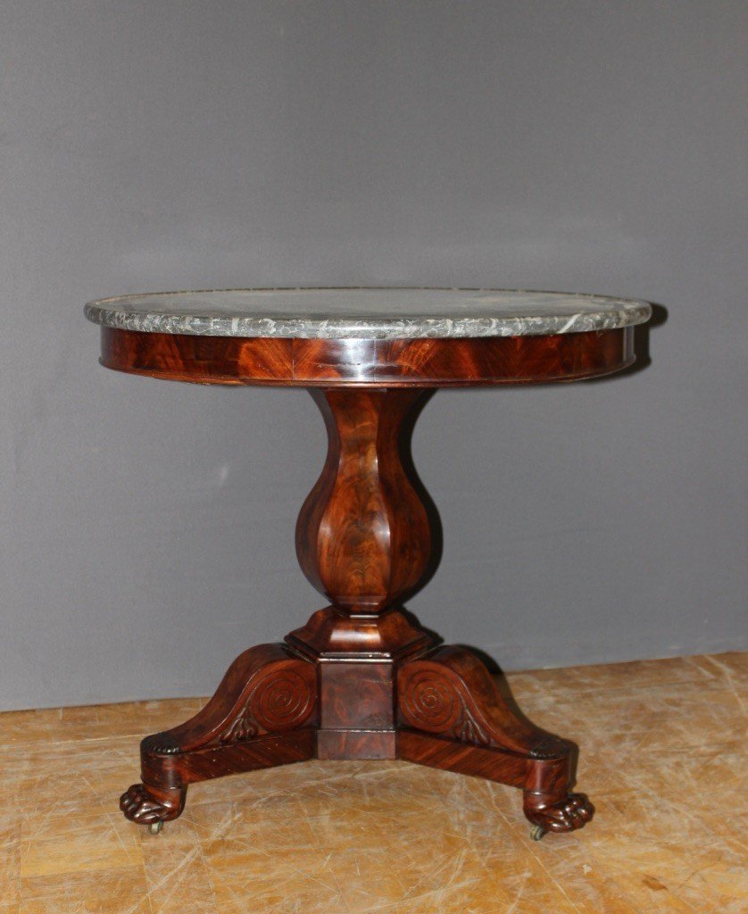 Mahogany Restoration Period Pedestal Table