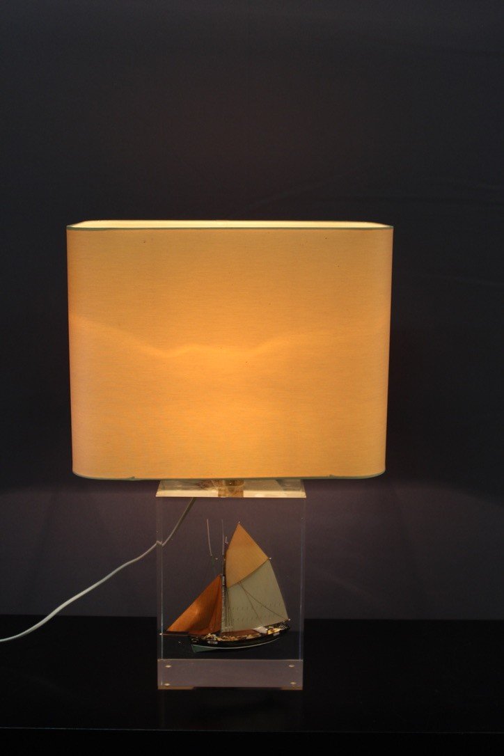 Lampe En Plexiglas Inclusion De Bateau Vers 1980-photo-2