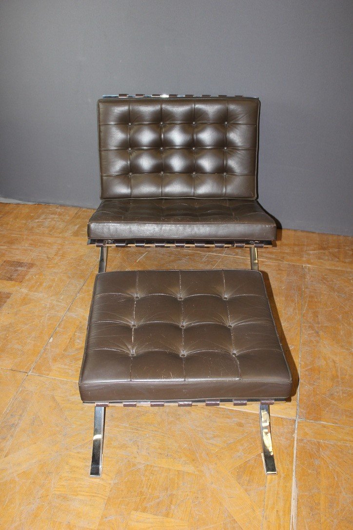 Fauteuil Barcelona Et Son Ottoman Par Mies Van Der Rohe Vers 1970-photo-3