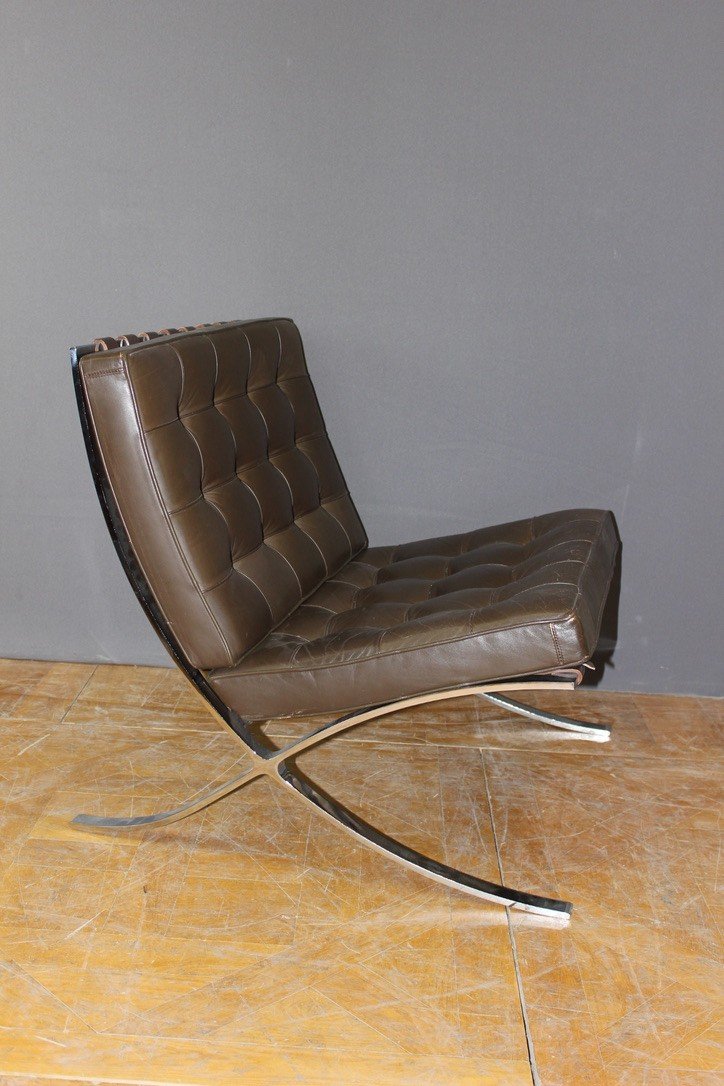 Fauteuil Barcelona Et Son Ottoman Par Mies Van Der Rohe Vers 1970-photo-4