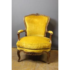 Large Fauteuil d'époque Louis XV En Noyer XVIII