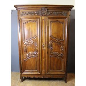 Louis XV Wedding Armoire In Walnut 18th Century 