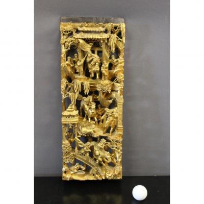 High Relief In Carved And Gilded Wood China XX