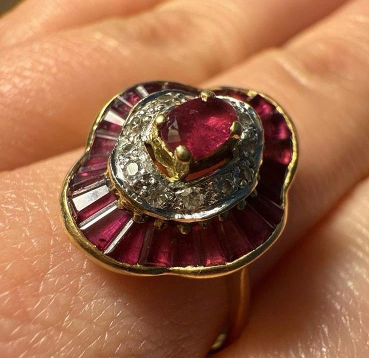 Art Deco Ring Circa 1930 In 18 Carat Gold, Rubies And Diamonds-photo-2