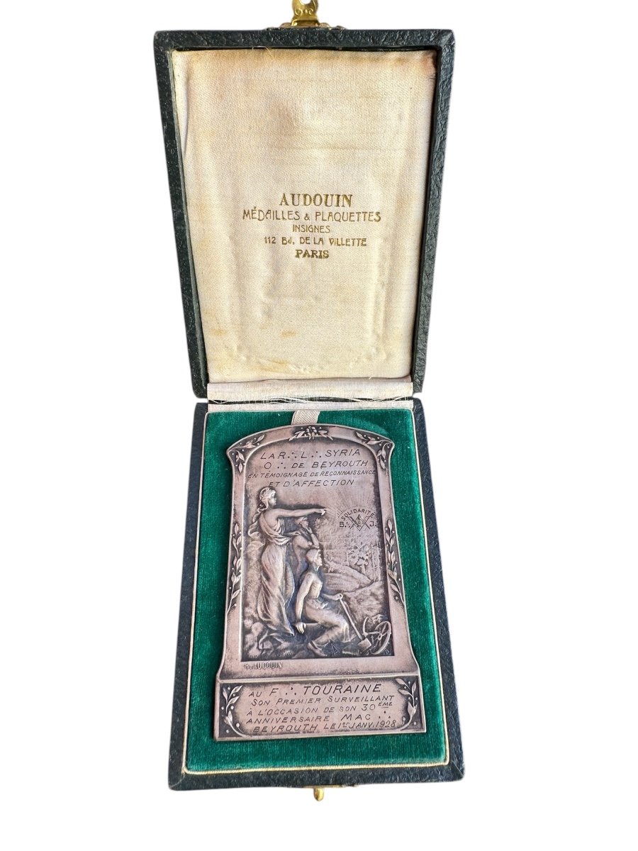 Médaille Loge Maçonnique Libanaise De Beyrouth 1928 Rare + Coffret 