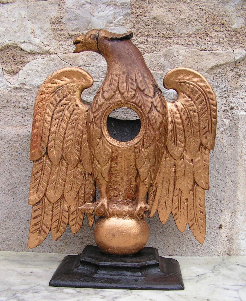 Watch Holder Depicting An Eagle In Carved And Gilded Wood From The Empire Period