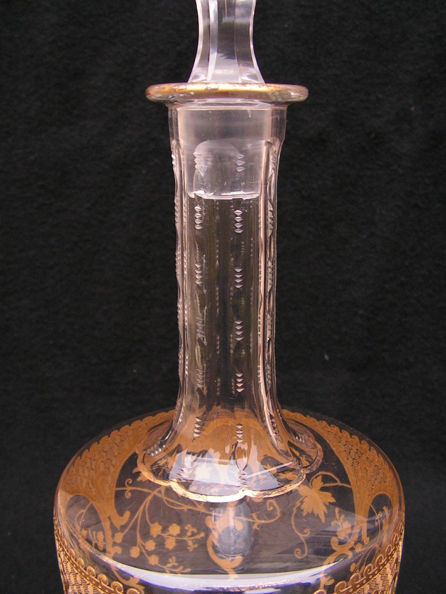 Ancienne Grande Carafe En Cristal Gravé Réhaussé A l'Or Type Saint Louis ou Baccarat-photo-2