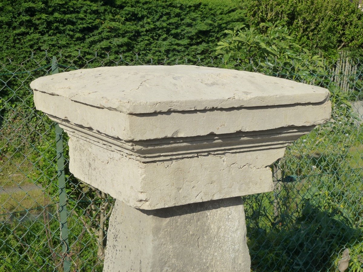 Pair Of Hard Stone Capitals-photo-3