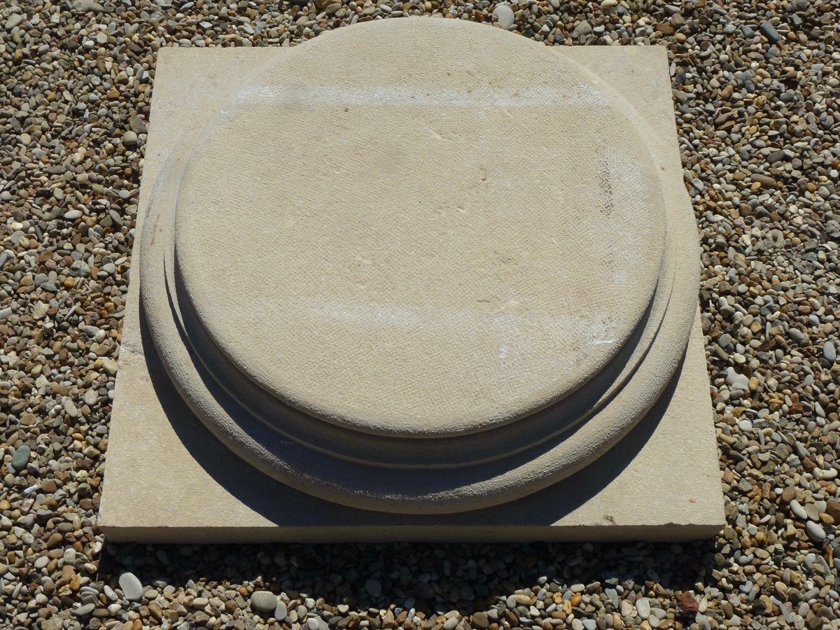 Suite Of Three Hard Stone Plinths From Saint Martin Belle Roche-photo-1