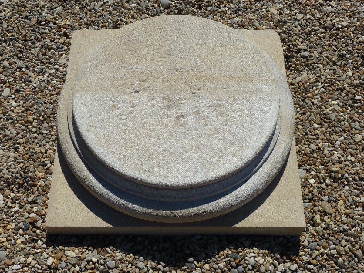 Suite Of Three Hard Stone Plinths From Saint Martin Belle Roche-photo-2