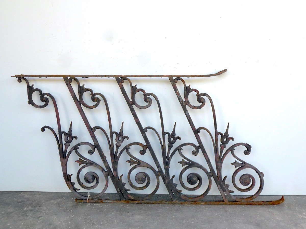 Cast Iron Stair Railing From The Napoleon III Period, From The Hôtel Dieu In Lyon-photo-4