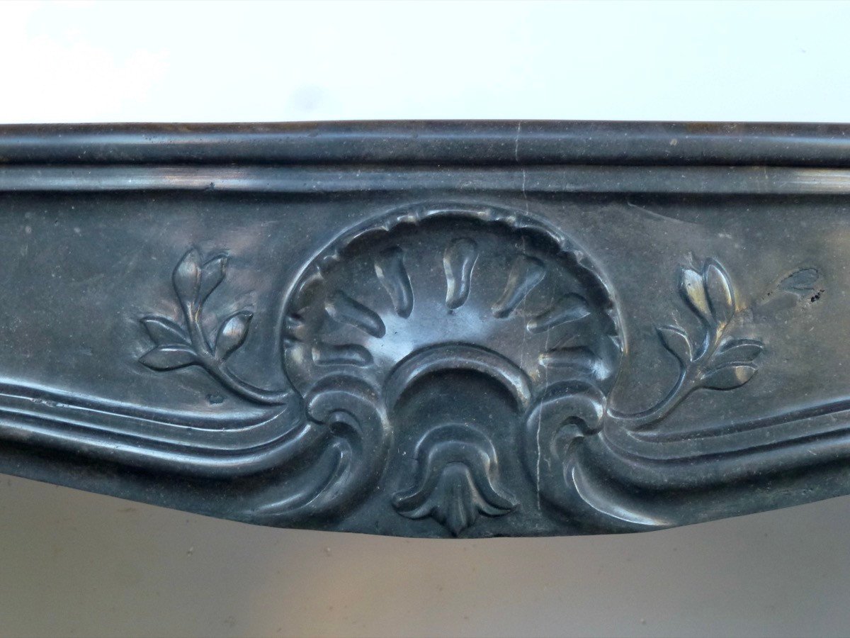 Small Louis XV Period Fireplace In Black Stone From Saint Cyr To Mont d'Or-photo-1