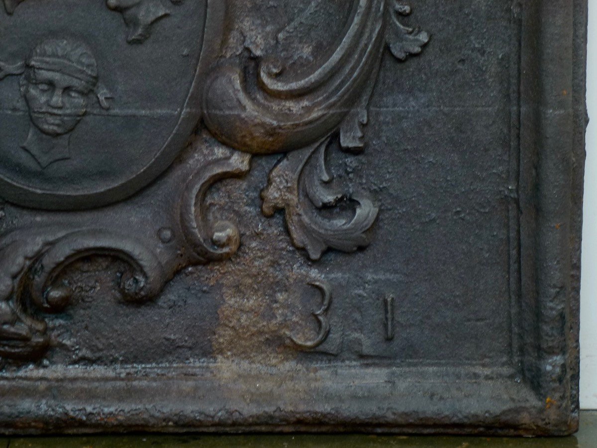 Plaque de cheminée aux armes de François Annet Castillony / Marie Anne Richy (94x66 cm)-photo-1