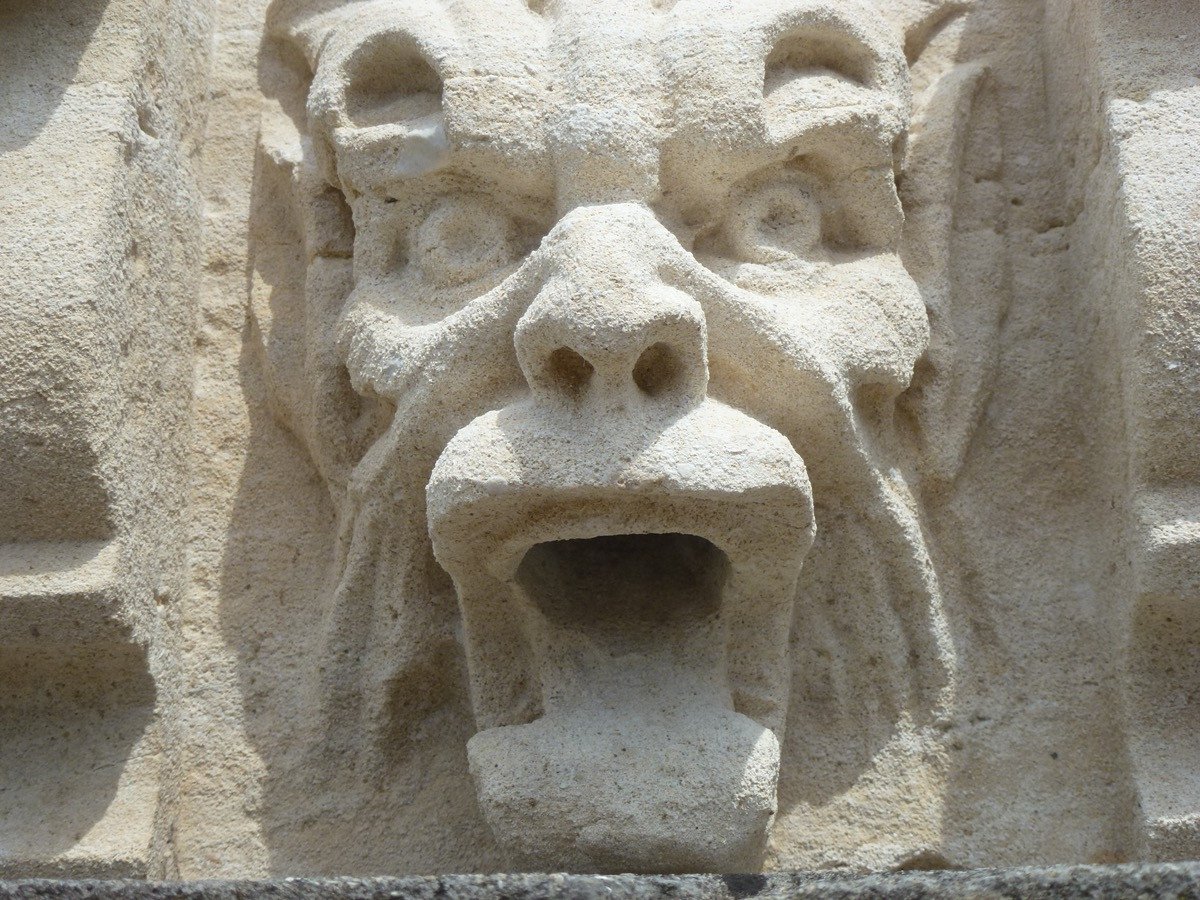 Neo-gothic Stone Gargoyle, 19th Century-photo-4