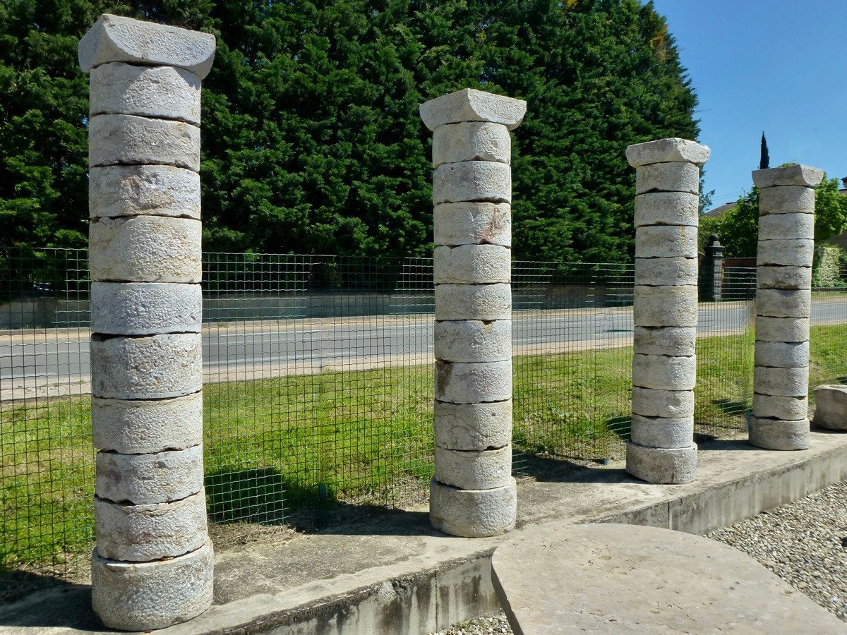 Set Of Four Columns Called "drum" Columns, From The 17th Century.