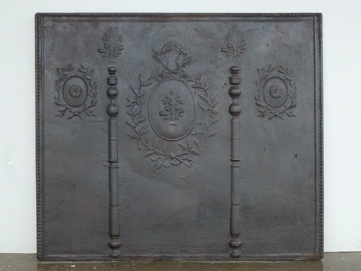 Important Louis XVI Period Fireplace Plate (114x98 Cm)