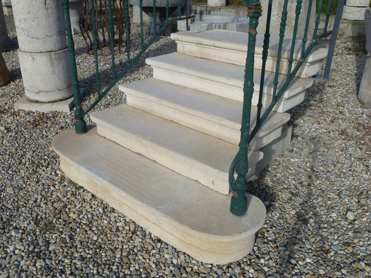 Entrance Porch With Five Steps In Burgundy Stone-photo-1