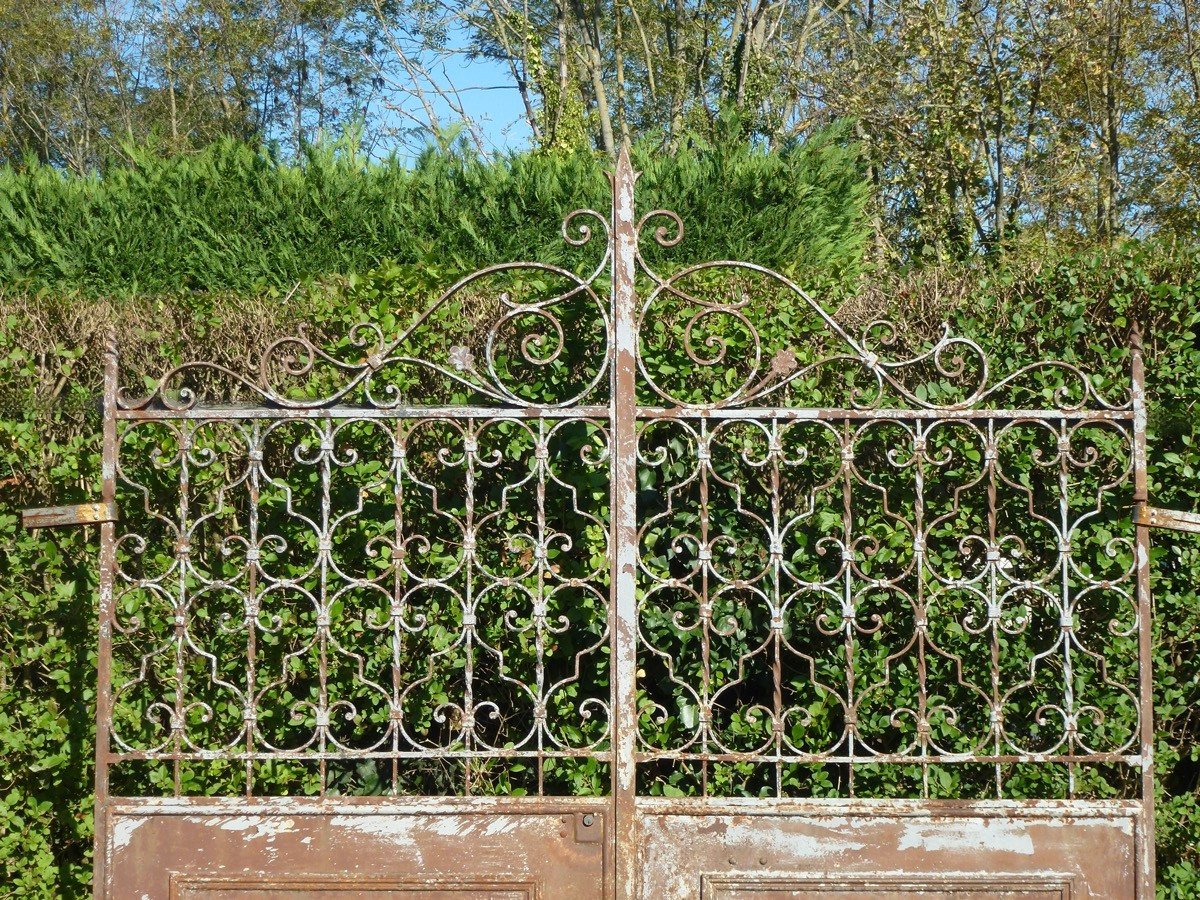 Wrought Iron Gate From The Beginning Of The 20th Century-photo-2