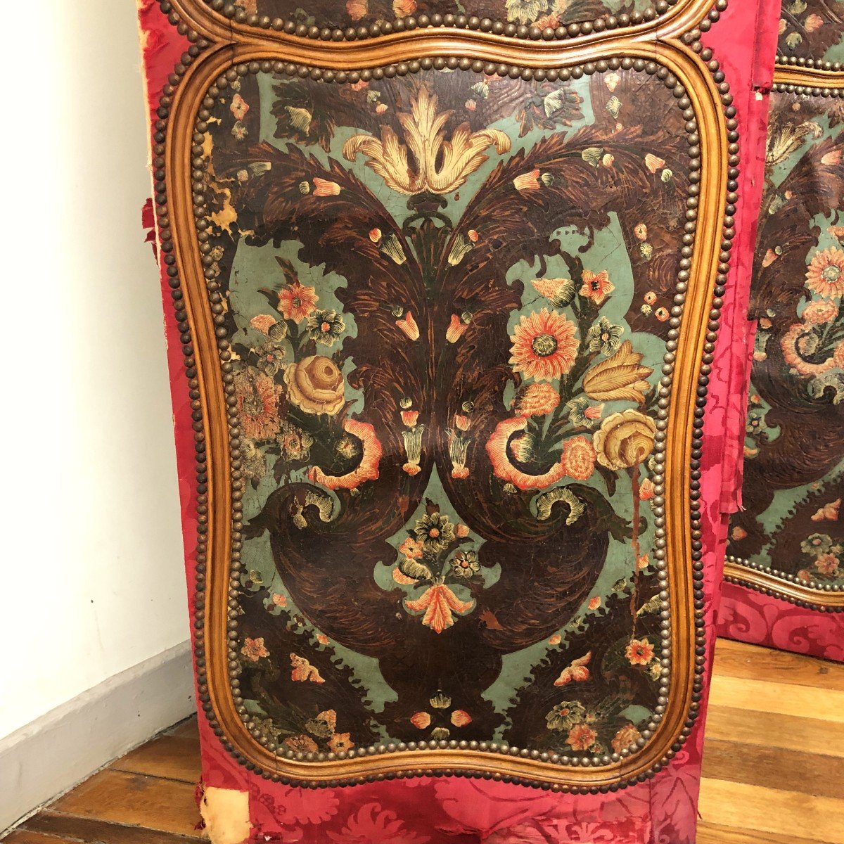 Polychrome Embossed Leather Screen, Partly 18th Century-photo-3