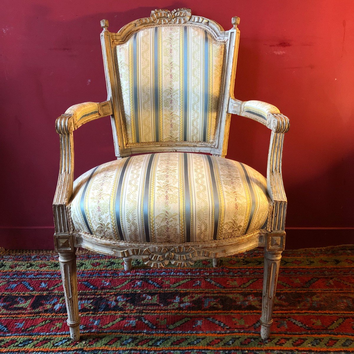 Paire De Fauteuils Aux Noeuds De Rubans, époque Louis XVI-photo-2