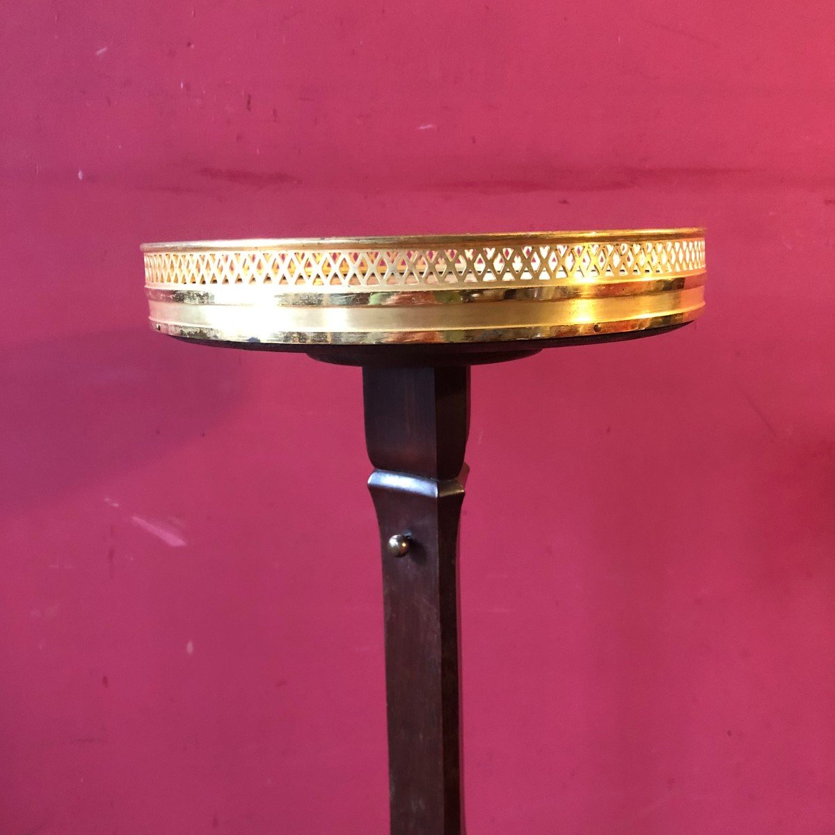 Light Holder Pedestal Table After Canabas-photo-4