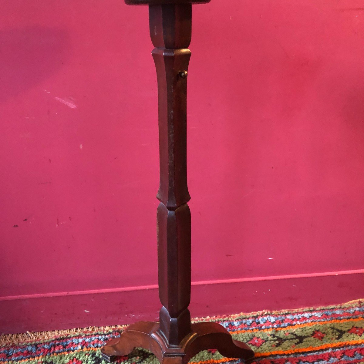 Light Holder Pedestal Table After Canabas-photo-3