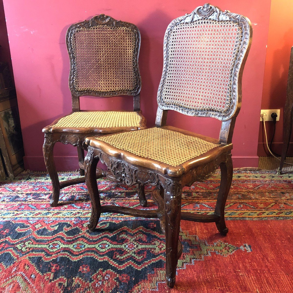 Rare Paire De Chaises En Arbalète, époque Régence