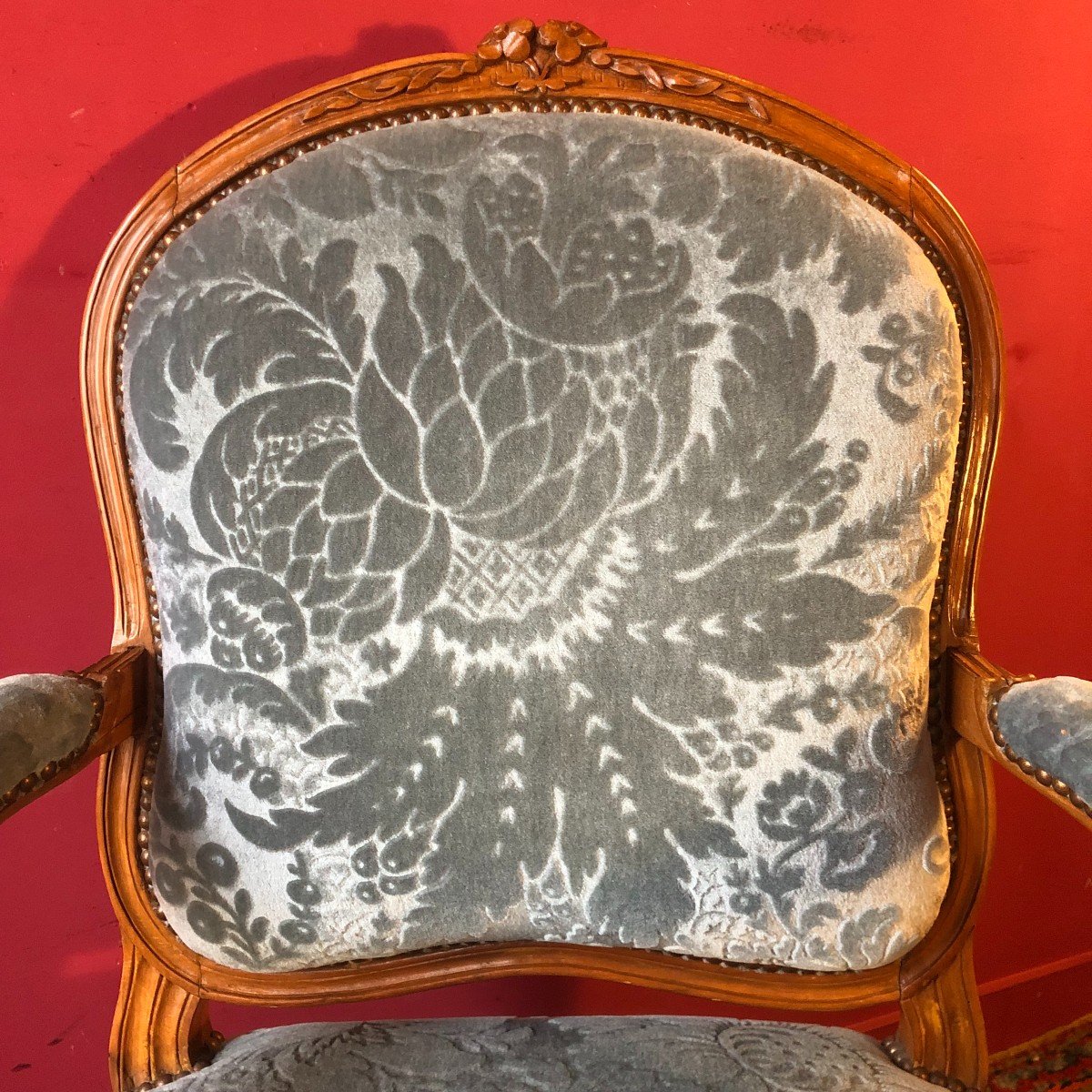 Fauteuil à La Reine, époque Louis XV-photo-1