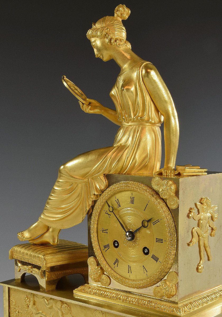  Clock Laura And Petrarch, The Poet And His Pretty Muse-photo-1