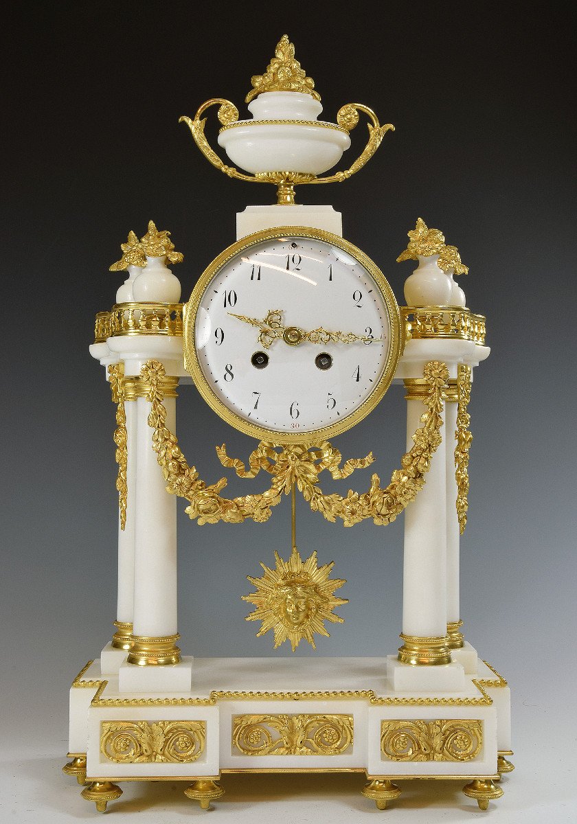 Clock Portico In Carrara Marble And Gilded Bronze Napoléon III