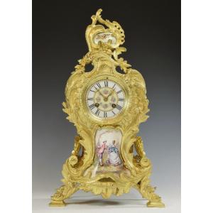 Pendule En Bronze Et Porcelaine Style Louis XV